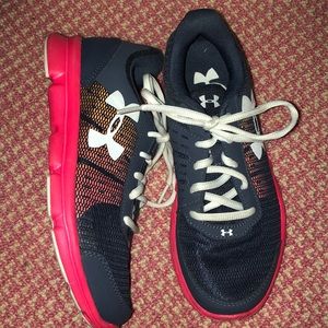 UNDER ARMOUR girls sneakers